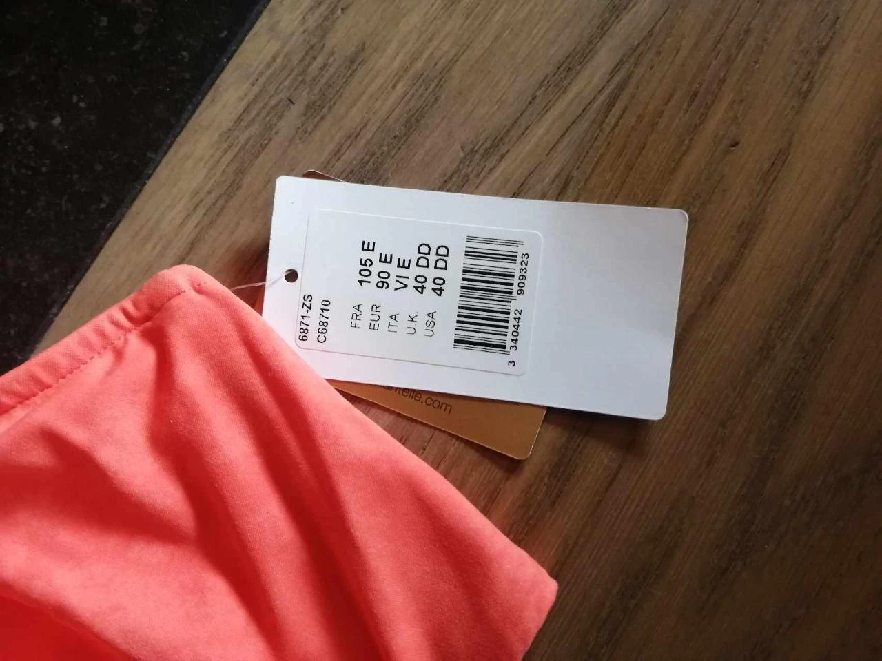 bra orange brand chantelle - eu 90e - 150e - new – photo 3